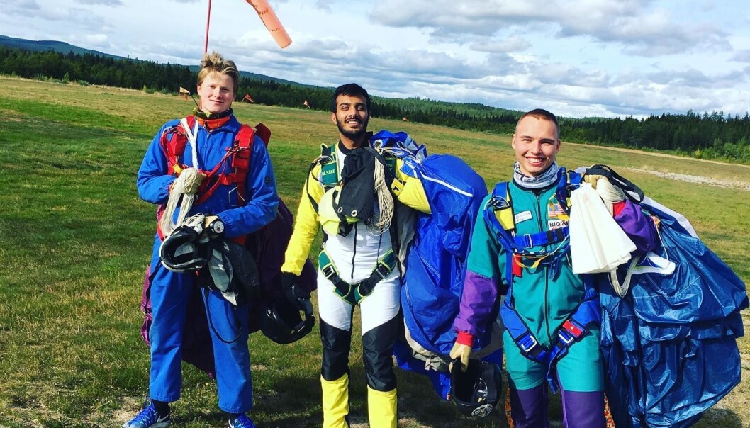 Medlemmer av KSFSK, på Østre Æra. fv Sindre Dompidal, Zaki Khan og Isak Knutsen Medlemmer av KSFSK, på Østre Æra. fv Sindre Dompidal, Zaki Khan og Isak Knutsen