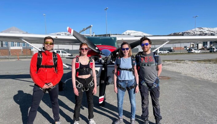 Tromsø fallskjermklubb klare for løft igjen! Tromsø fallskjermklubb klare for løft igjen!