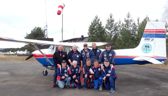 Veteranene foran LN-TSB, Starmoen 1. Mai 2021 Veteranene foran LN-TSB, Starmoen 1. Mai 2021
