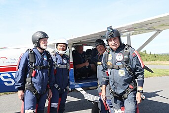 Bård, Erik, Wigulf og Laffen klar for minnehopp fra TSB. Bård, Erik, Wigulf og Laffen klar for minnehopp fra TSB.